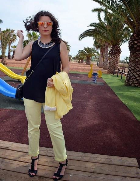 yellow, black, amarillo, negro, fashion blogger, blog de moda, look, outfit, castellón