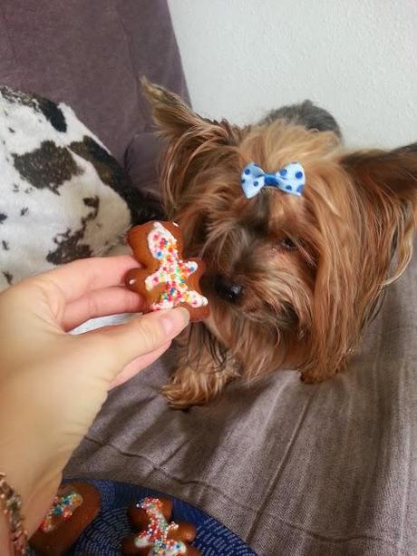 Galletas de jengibre veganas con glaseado de azúcar Galletas de jengibre veganas con glaseado de azúcar