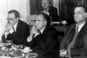 Vidal Beneyto, Carrillo y Calvo Serer en París (Junta Democrática)