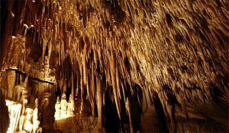 Cuevas del Drach