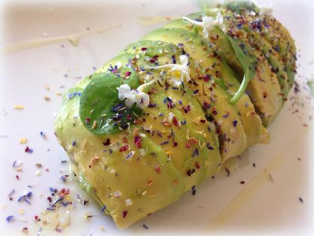 Tropical Roll de Aguacate y Quisquilla. #Gastroalmuñecar2014 y #festivalronmontero. Tropical Roll de Aguacate y Quisquilla. #Gastroalmuñecar2014 y #festivalronmontero.