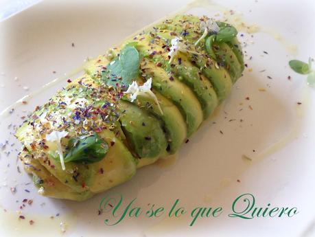 Tropical Roll de Aguacate y Quisquilla. #Gastroalmuñecar2014 y #festivalronmontero. Tropical Roll de Aguacate y Quisquilla. #Gastroalmuñecar2014 y #festivalronmontero.