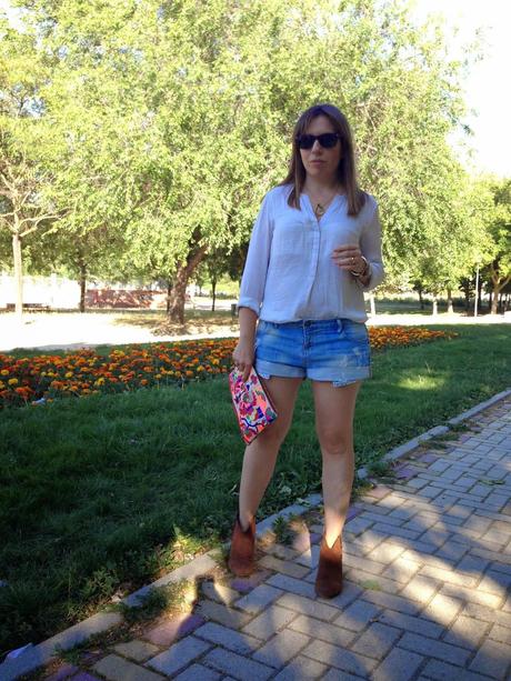 KEEP IT SIMPLE.- KEEP IT SIMPLE.-