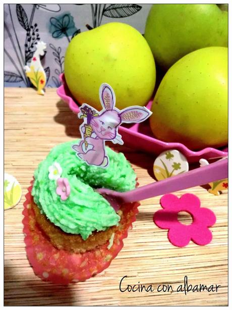 CUPCAKES DE MANZANA.