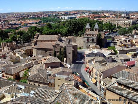 No parece existir atmósfera No parece existir atmósfera