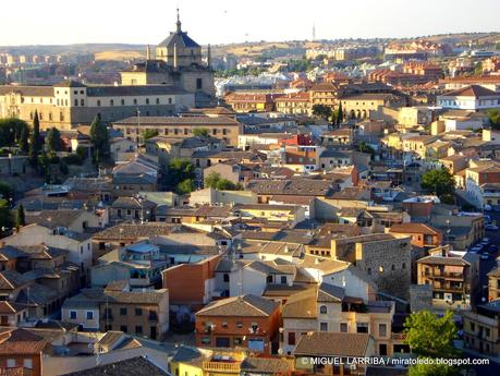 No parece existir atmósfera No parece existir atmósfera