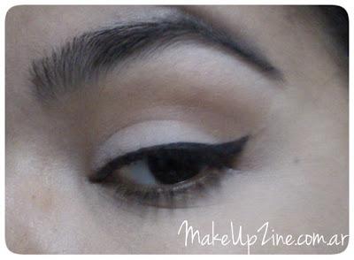 Paso a paso: delineado Pin Up Paso a paso: delineado Pin Up