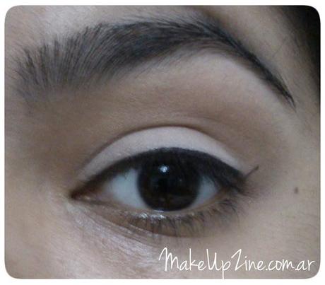 Paso a paso: delineado Pin Up Paso a paso: delineado Pin Up