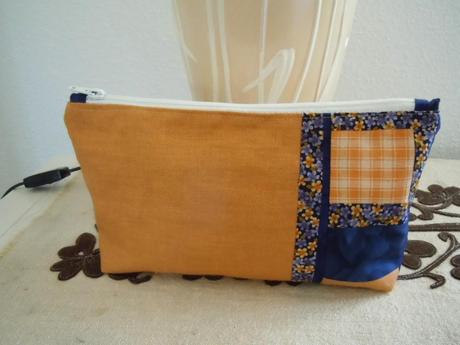 LHN, muñequita de Abril. LHN, muñequita de Abril.