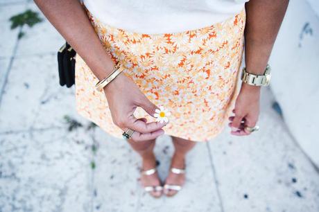 Miami-Urban_Outfitters-Daisy_Print-Skirt-Vintage-15
