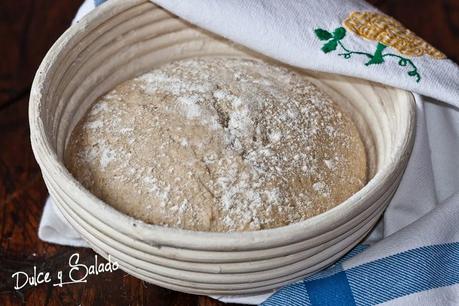 PAN DE TRIGO SARRACENO Y HARINA DE KAMUT CON MASA MADRE PAN DE TRIGO SARRACENO Y HARINA DE KAMUT CON MASA MADRE