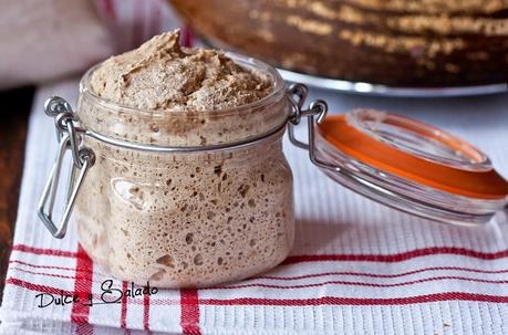 MASA MADRE INTEGRAL DE CENTENO MASA MADRE INTEGRAL DE CENTENO