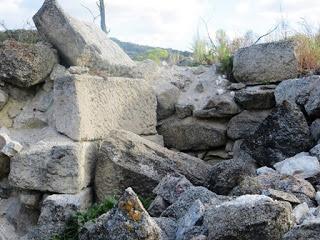 EL MISTERIOSO CASTILLO DE MANZANEROS.