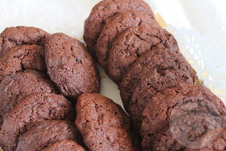 GALLETAS DOBLE CHOCOLATE CON PEPITAS DE CHOCOLATE GALLETAS DOBLE CHOCOLATE CON PEPITAS DE CHOCOLATE