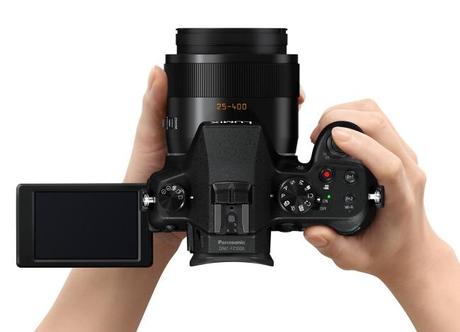 Panasonic presenta su nueva cámara FZ1000 Panasonic presenta su nueva cámara FZ1000