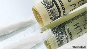 Drogas y prostitución para estimular la economía: ¿modelo a seguir? economia sexo drogas dolares cocaina Drogas y prostitución para estimular la economía: ¿modelo a seguir?