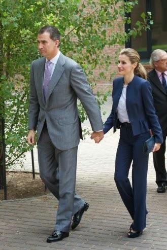 Dña. Letizia se despide con trajes de chaqueta de Hugo Boss Dña. Letizia se despide con trajes de chaqueta de Hugo Boss