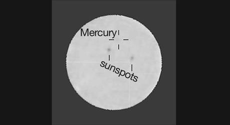 El movimiento de Mercurio a través del Sol, que se representa en esta animación, dura tan sólo una hora. 