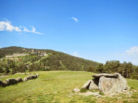 Dolmen de la Paborda. La Molina (Girona) Dolmen de la Paborda. La Molina (Girona)