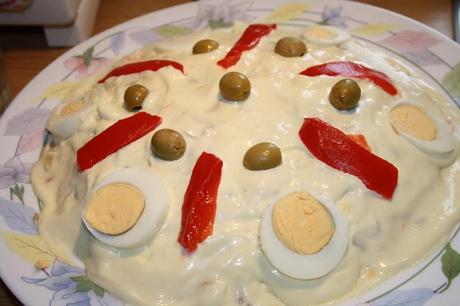 ENSALADILLA RUSA AL ESTILO DE MI MADRE ENSALADILLA RUSA AL ESTILO DE MI MADRE