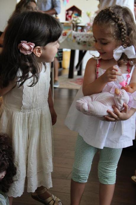 Eugenia cumple 3: La Piñata image