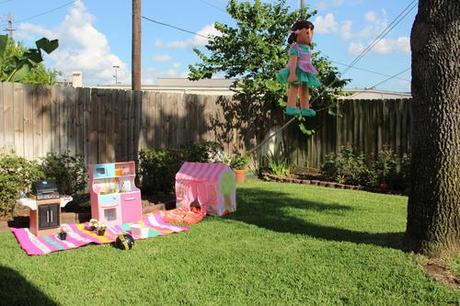 Eugenia cumple 3: La Piñata image