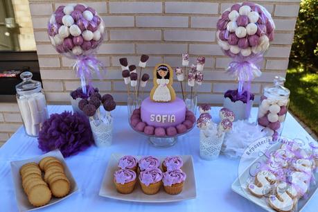 UNA, DOS, TRES MESAS DULCES EN UNA (MESA DULCE LILA) UNA, DOS, TRES MESAS DULCES EN UNA (MESA DULCE LILA)