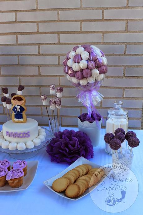 UNA, DOS, TRES MESAS DULCES EN UNA (MESA DULCE LILA) UNA, DOS, TRES MESAS DULCES EN UNA (MESA DULCE LILA)