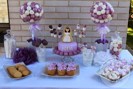 UNA, DOS, TRES MESAS DULCES EN UNA (MESA DULCE LILA) UNA, DOS, TRES MESAS DULCES EN UNA (MESA DULCE LILA)