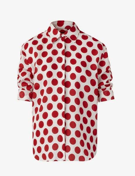 DICEN QUE SE LLEVAN LOS LUNARES. DICEN QUE SE LLEVAN LOS LUNARES.