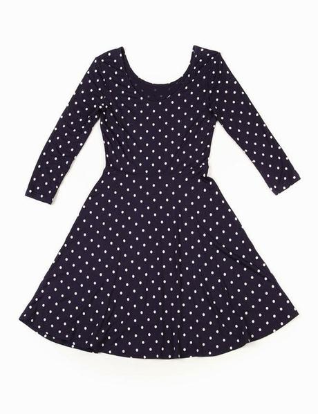 DICEN QUE SE LLEVAN LOS LUNARES. DICEN QUE SE LLEVAN LOS LUNARES.