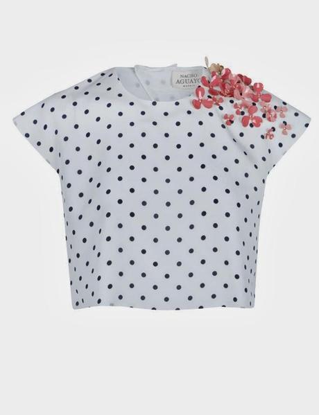 DICEN QUE SE LLEVAN LOS LUNARES. DICEN QUE SE LLEVAN LOS LUNARES.