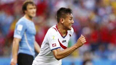 Fuente: http://www.tucumansports.com/wp-content/uploads/Uruguay-Costa-Rica-Mundial-2014.jpg Uruguay-Costa-Rica-Mundial-2014 Uruguay-Costa-Rica-Mundial-2014 Costa Rica, una de las sorpresas de la primera jornada del Mundial mundial Primera jornada del Mundial, primeras impresiones Uruguay Costa Rica Mundial 2014