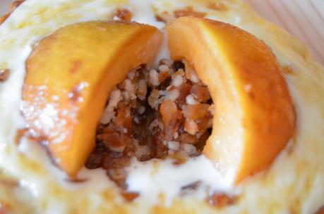 TARTALETA DE CAMEMBERT CON NISPERO RELLENO TARTALETA DE CAMEMBERT CON NISPERO RELLENO