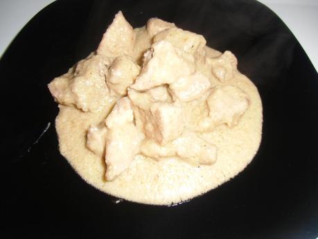 Carne en salsa de almendras Carne en salsa de almendras