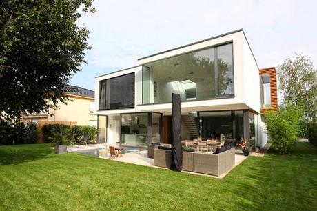 Casa Actual en Luxemburgo /  Modern House in Luxemburgo