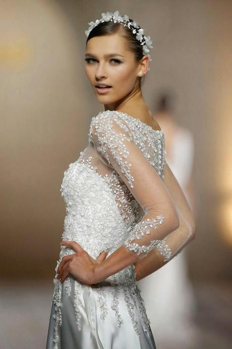 PRONOVIAS COLECCIÓN 2015 -LA FABRICA DE LOS SUEÑOS- PRONOVIAS COLECCIÓN 2015 -LA FABRICA DE LOS SUEÑOS-