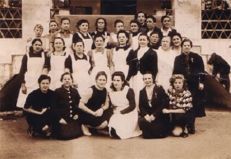 Las flores arrancadas, las Trece Rosas († 1939) Las flores arrancadas, las Trece Rosas († 1939)