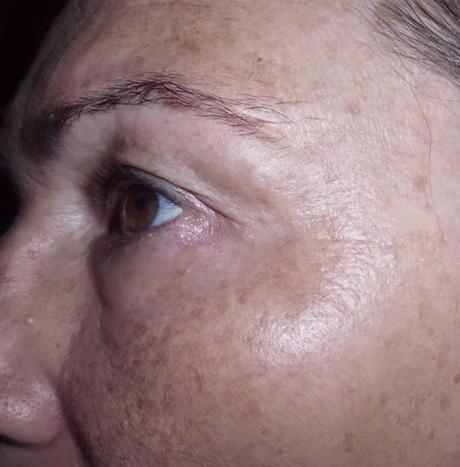 ¿Que es una Esponja Konjac? La esponja konjac se usa para aplicar el maquillaje fluido esponja para maquillaje