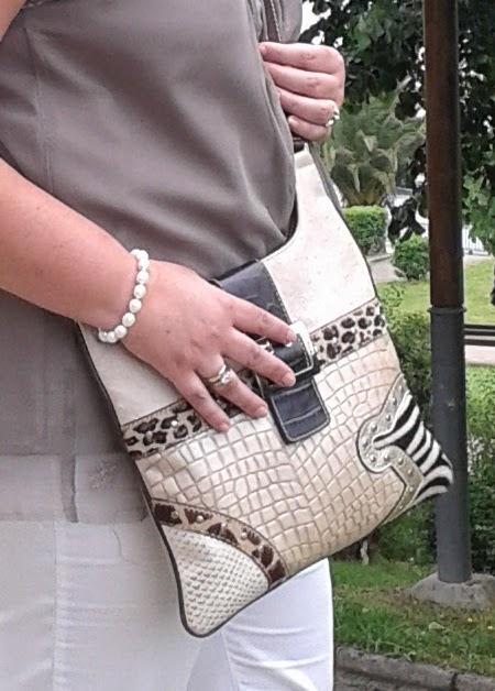 A mi estilo: Blusa bordada A mi estilo: Blusa bordada