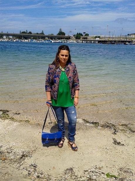 Green & sea.. Green & sea..