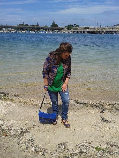 Green & sea.. Green & sea..