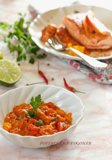 Salmón con salsa de mango y lima Salmón con salsa de mango y lima