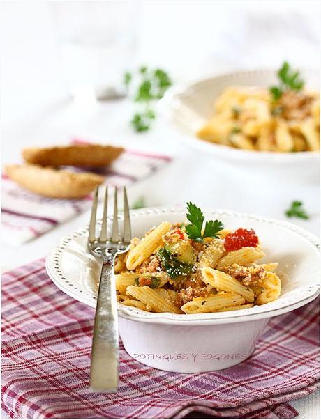 Macarrones con chichas Macarrones con chichas