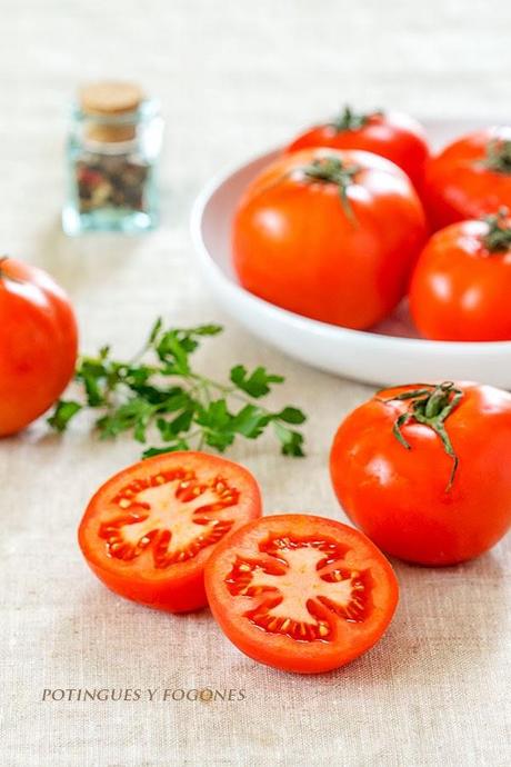 Vasitos de salmorejo de piquillos Vasitos de salmorejo de piquillos