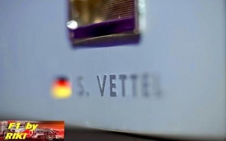 VILLENEUVE AFIRMA QUE VETTEL ESTA ACABADO EN RED BULL VILLENEUVE AFIRMA QUE VETTEL ESTA ACABADO EN RED BULL