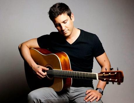 ENTREVISTA: LEO DE LA TORRE (CANTANTE, MÚSICO) ENTREVISTA: LEO DE LA TORRE (CANTANTE, MÚSICO)