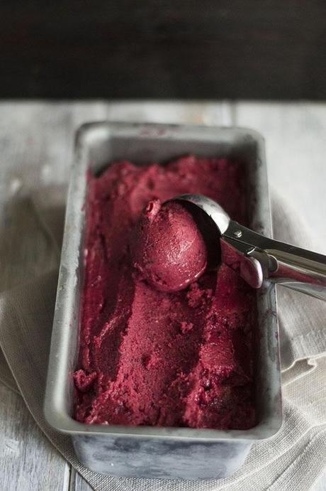 HELADO DE FRUTAS DEL BOSQUE Y YOGUR