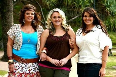 ALGUNAS RECOMENDACIONES ANTES DE SALIR DE COMPRAS ALGUNAS RECOMENDACIONES ANTES DE SALIR DE COMPRAS