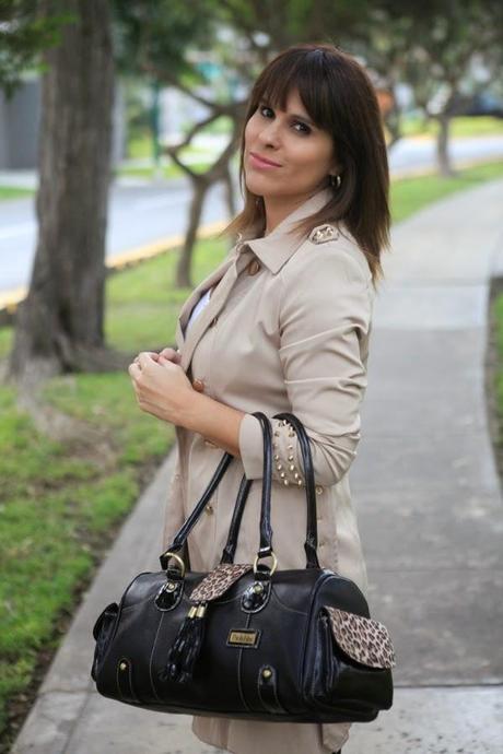 Mis looks trench coat con tachas Gabardina, trench coat, basicos de armario, mis looks , Paola Blass